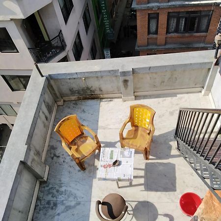 Green House Lodge Катманду Экстерьер фото